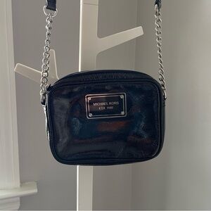 michael kors small black patent leather crossbody bag